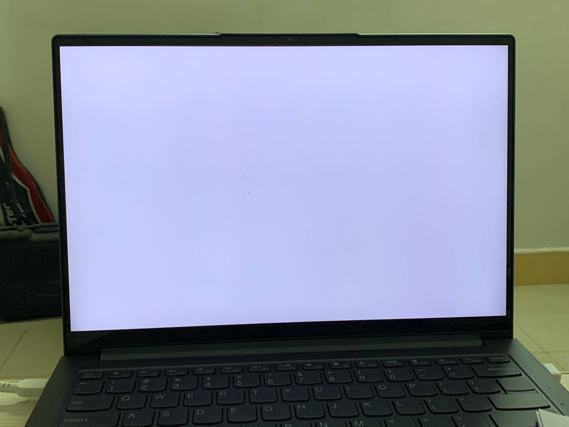 مشکل صفحه نمایش ال سی دی سفید؟ روش عیب‌یابی سه مرحله‌ای CNK، وضوح کارآمد را تقویت می‌کند!